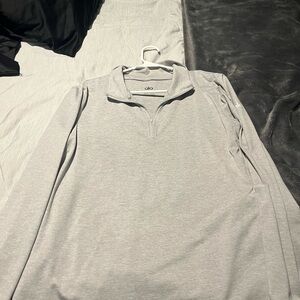 ALO Yoga Gray Men's Shirt